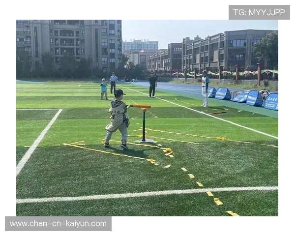 棒球青训教练交流机制促进教学资源共享，棒球教练赚钱吗